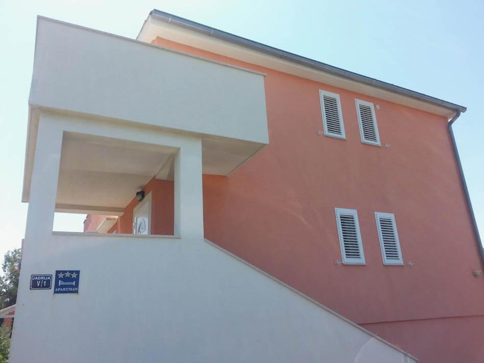 Seaview & Balcony Apartment Petra Ядрия Экстерьер фото