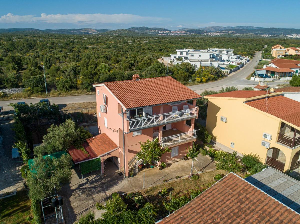 Seaview & Balcony Apartment Petra Ядрия Экстерьер фото